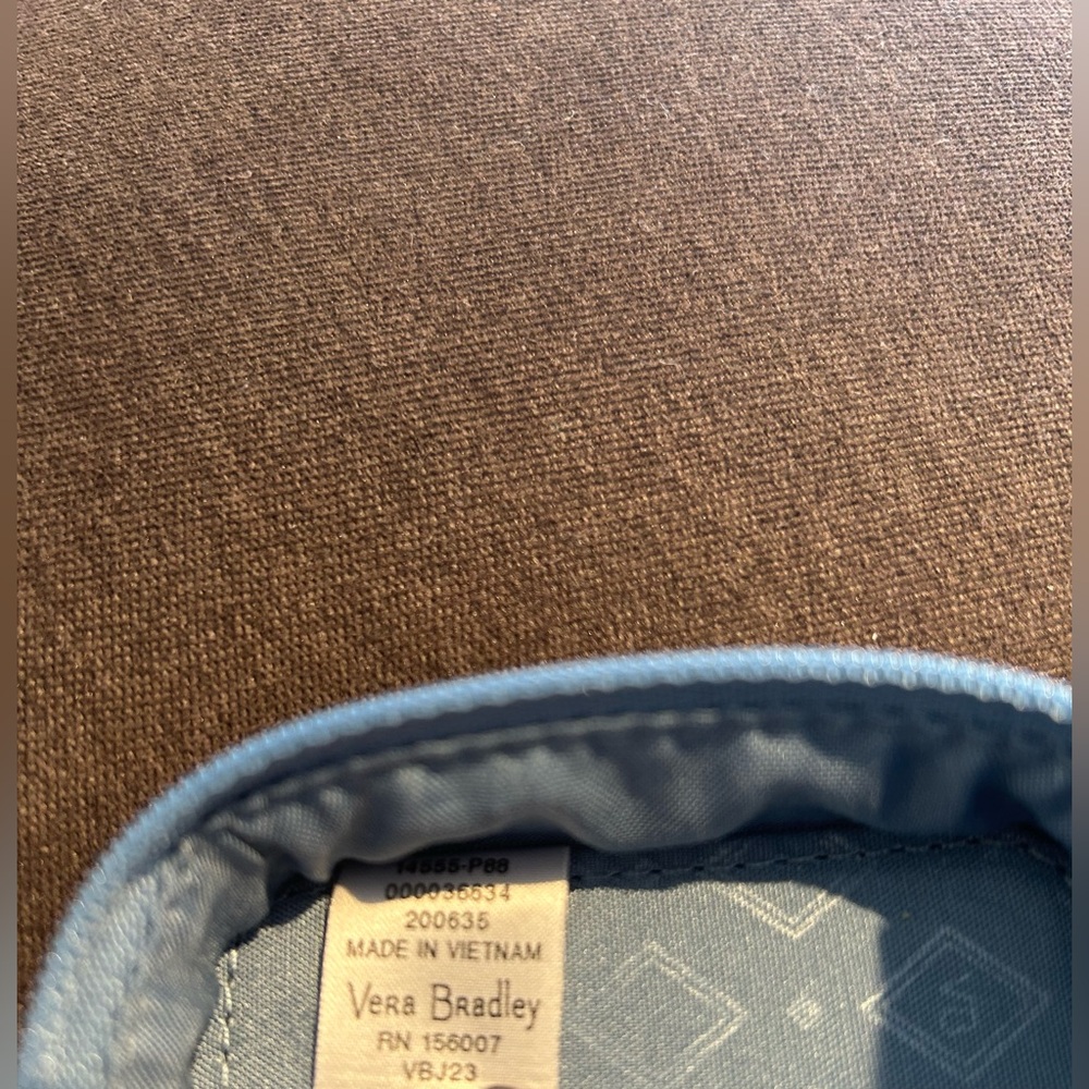 ❤️Vera Bradley Small Zip Case- Cat Print-Blue - Picture 3 of 5